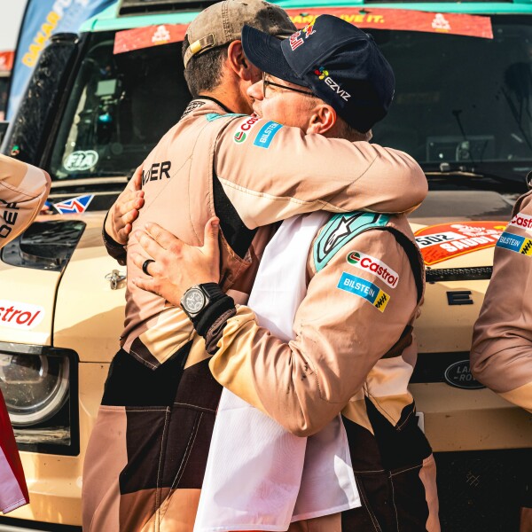 Arb Defender Rally Defender Rally makes history with debut Dakar victory - LALADY MEDIA HOUSE