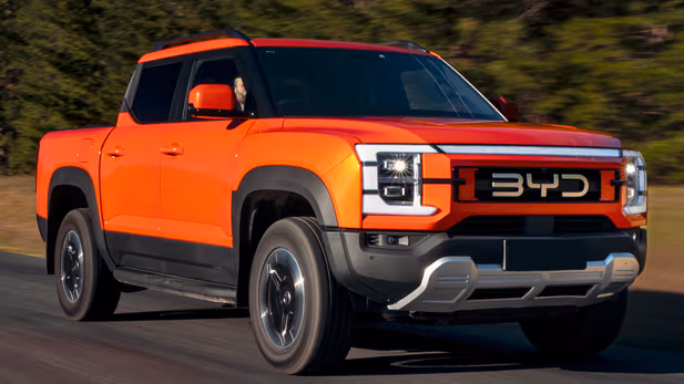 byd-shark-6-performance-orange-5